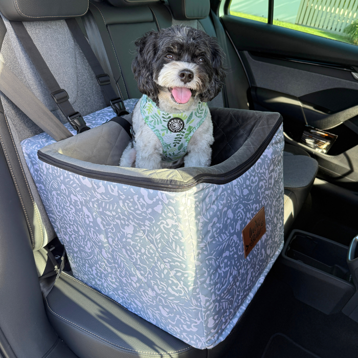 Car seat for dogs Australia, best travel seat for dogs, booster seat, dog travel safety Australia