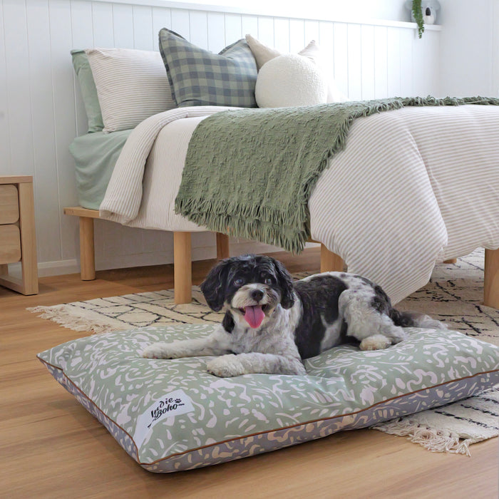 Additional Water-Resistant Bed Cover - Neutral Brushstrokes