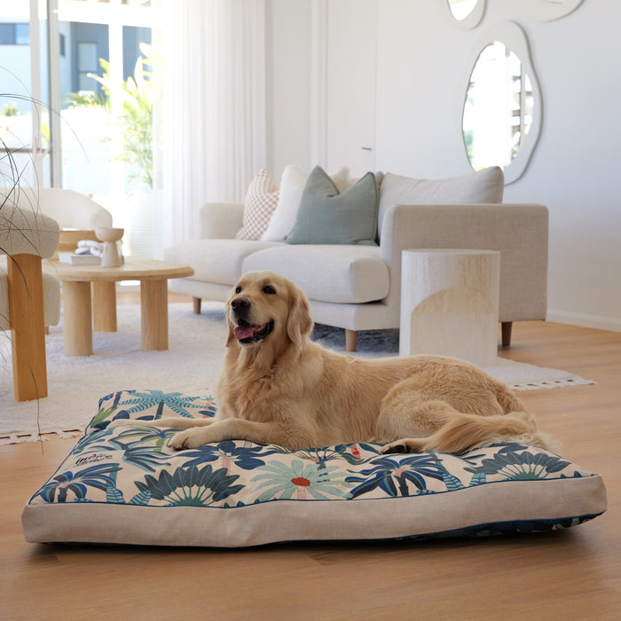 Washable dog bed cover with designer palm print Indie Boho Australia. Removable pet bed cover machine washable and stylish. Luxury dog bed cover with zip – easy to change and clean. Durable dog bed cover Australia washable and long-lasting. Pet bed cover replacement – fits Indie Boho inserts perfectly. Designer bed cover for dogs – boho pattern, washable fabric. Changeable dog bed cover – soft, durable and easy to wash. High quality pet bed cover – reversible and machine washable. Linen-blend dog bed cover.